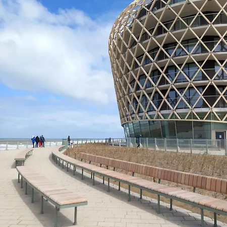 Met De Voeten In De Zee Middelkerke